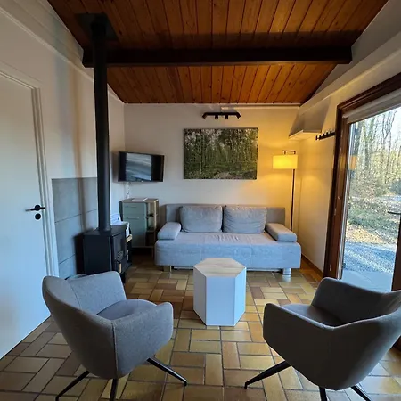 شاليه Les Trois Feuilles Petit Mesnil